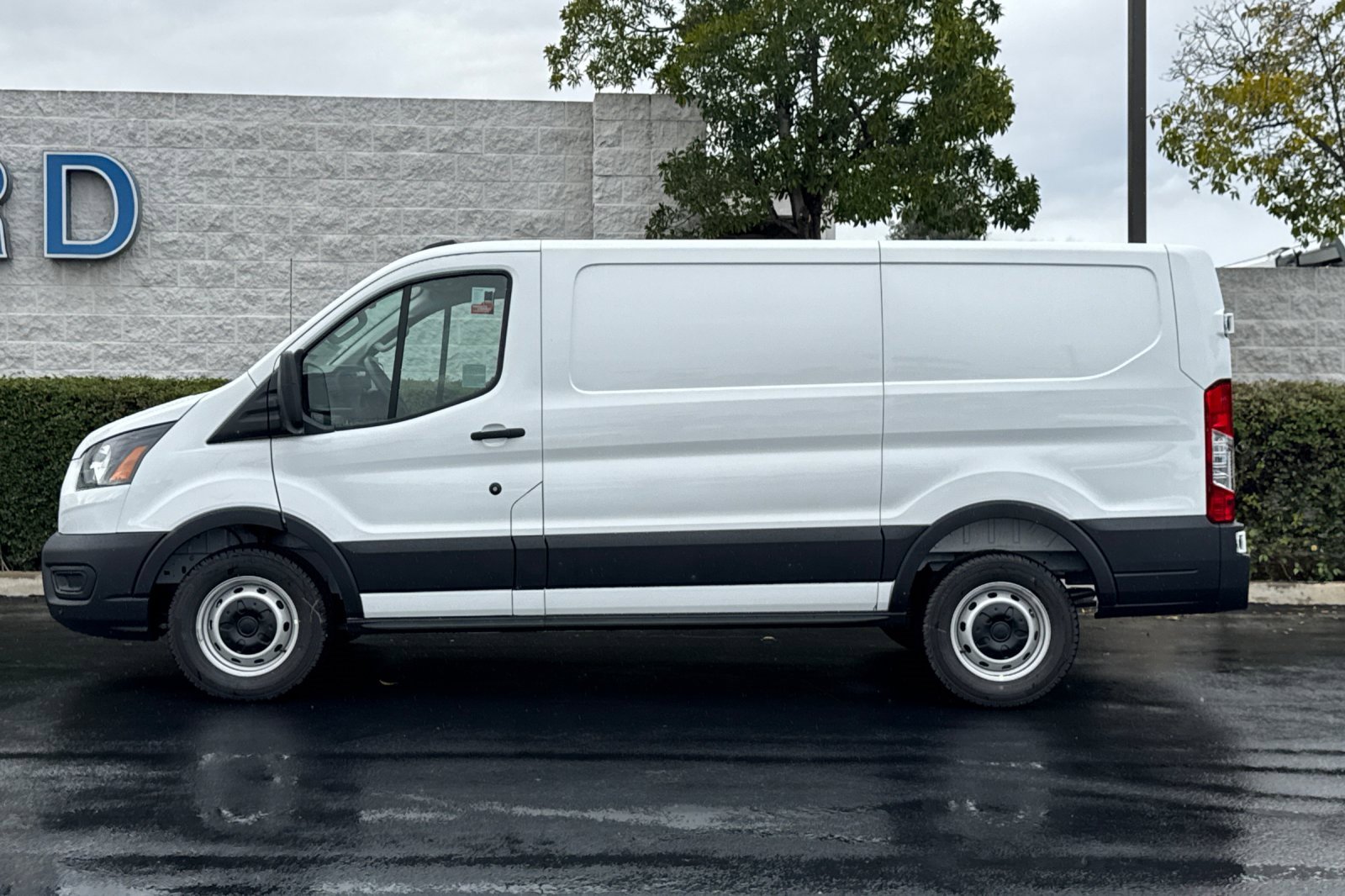 New 2026 Ford Transit 150 Low Roof w/ Load Area Protection Package image 7