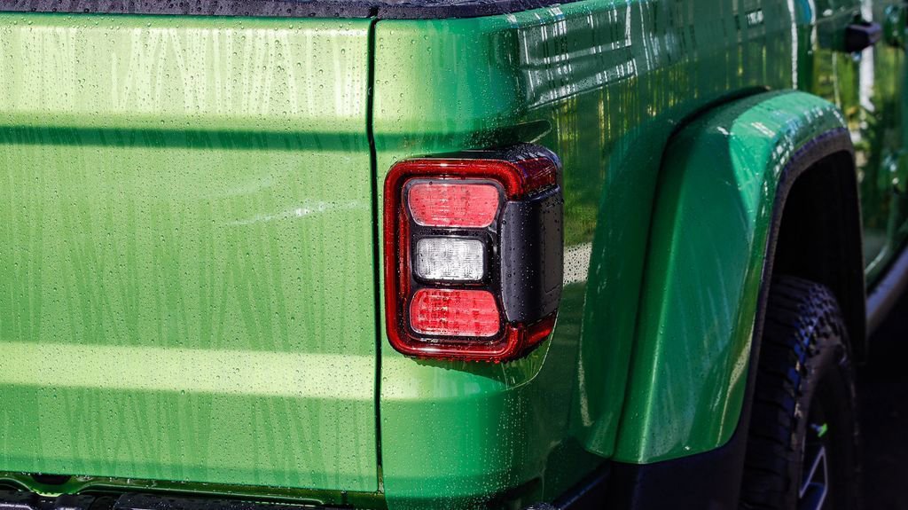 New 2026 Jeep Gladiator Mojave image 10