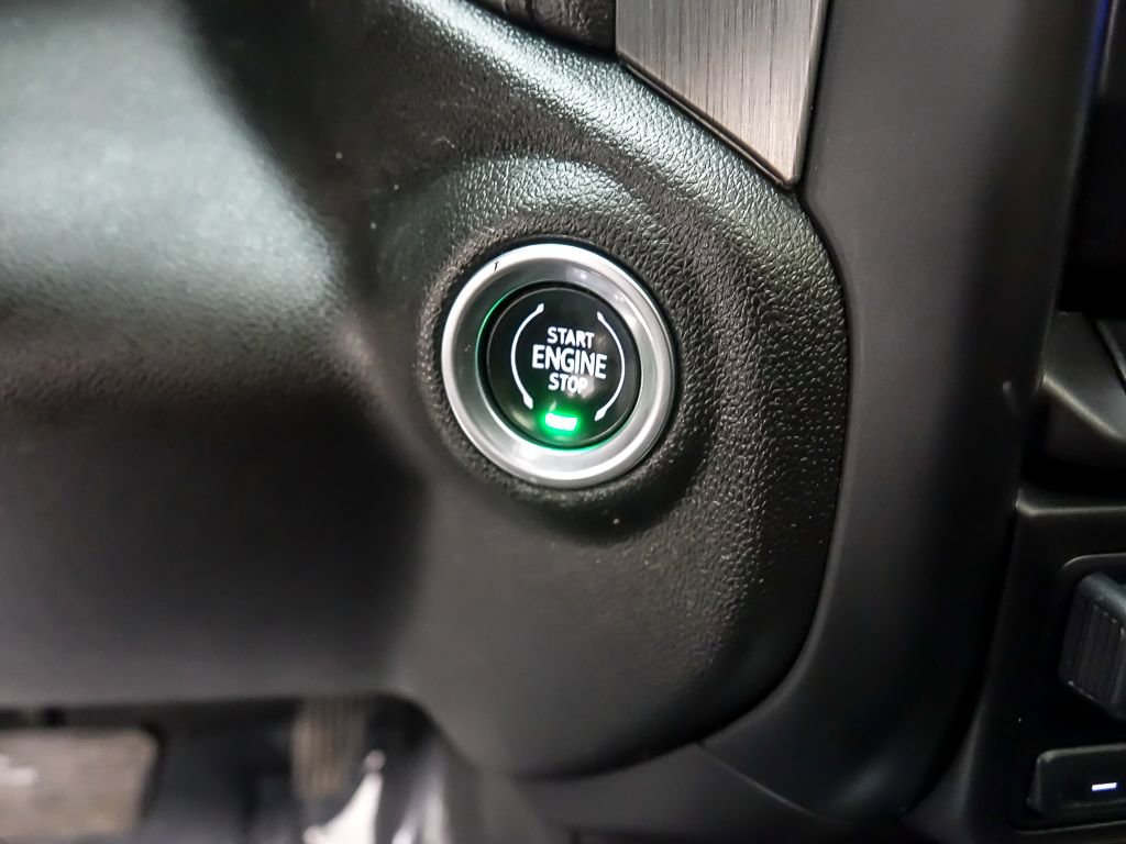 Used 2021 GMC Sierra 1500 Denali w/ Denali Premium Package AWD/4WD image 17