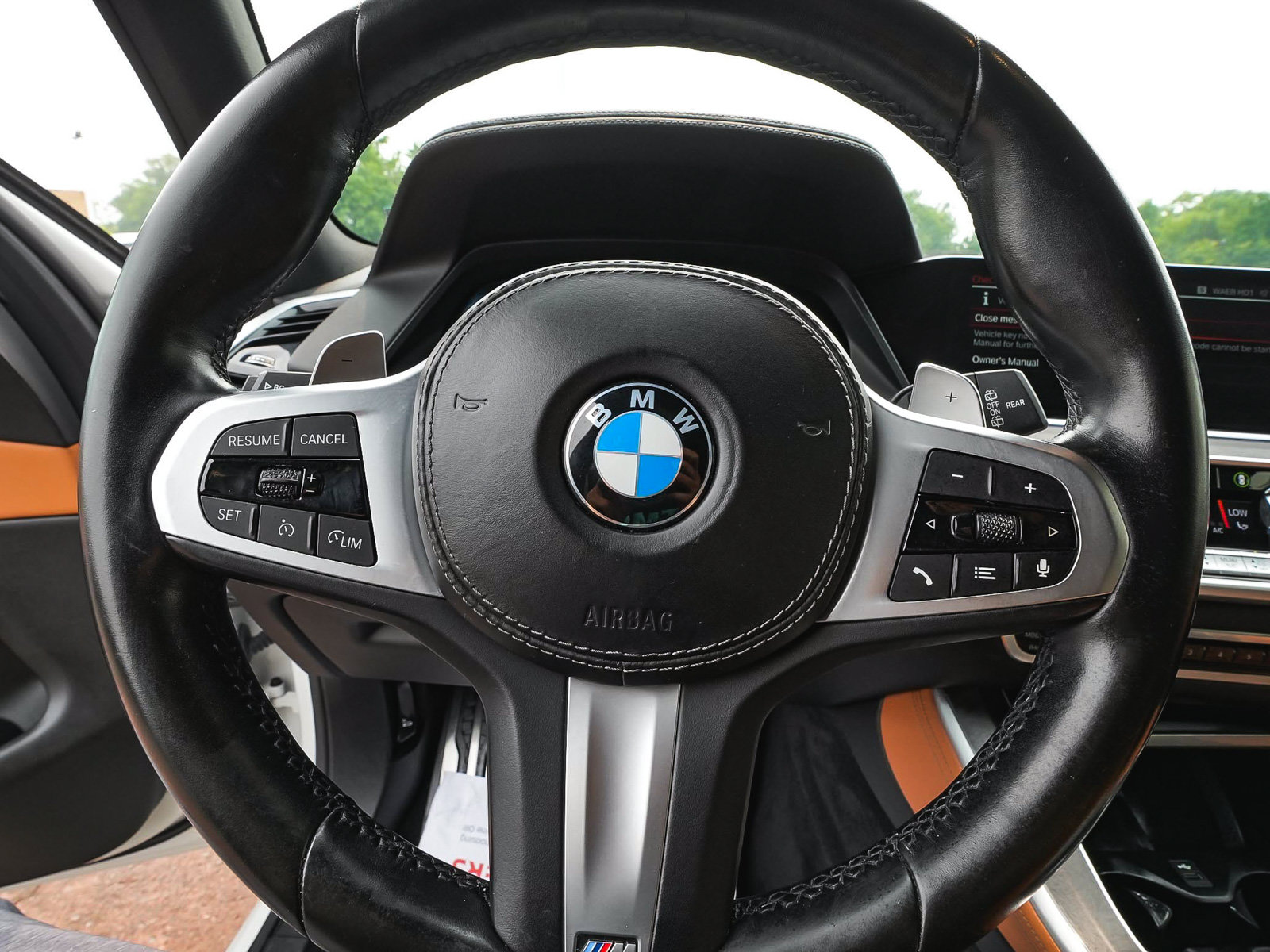 Used 2022 BMW X5 xDrive40i w/ M Sport Package AWD/4WD image 18