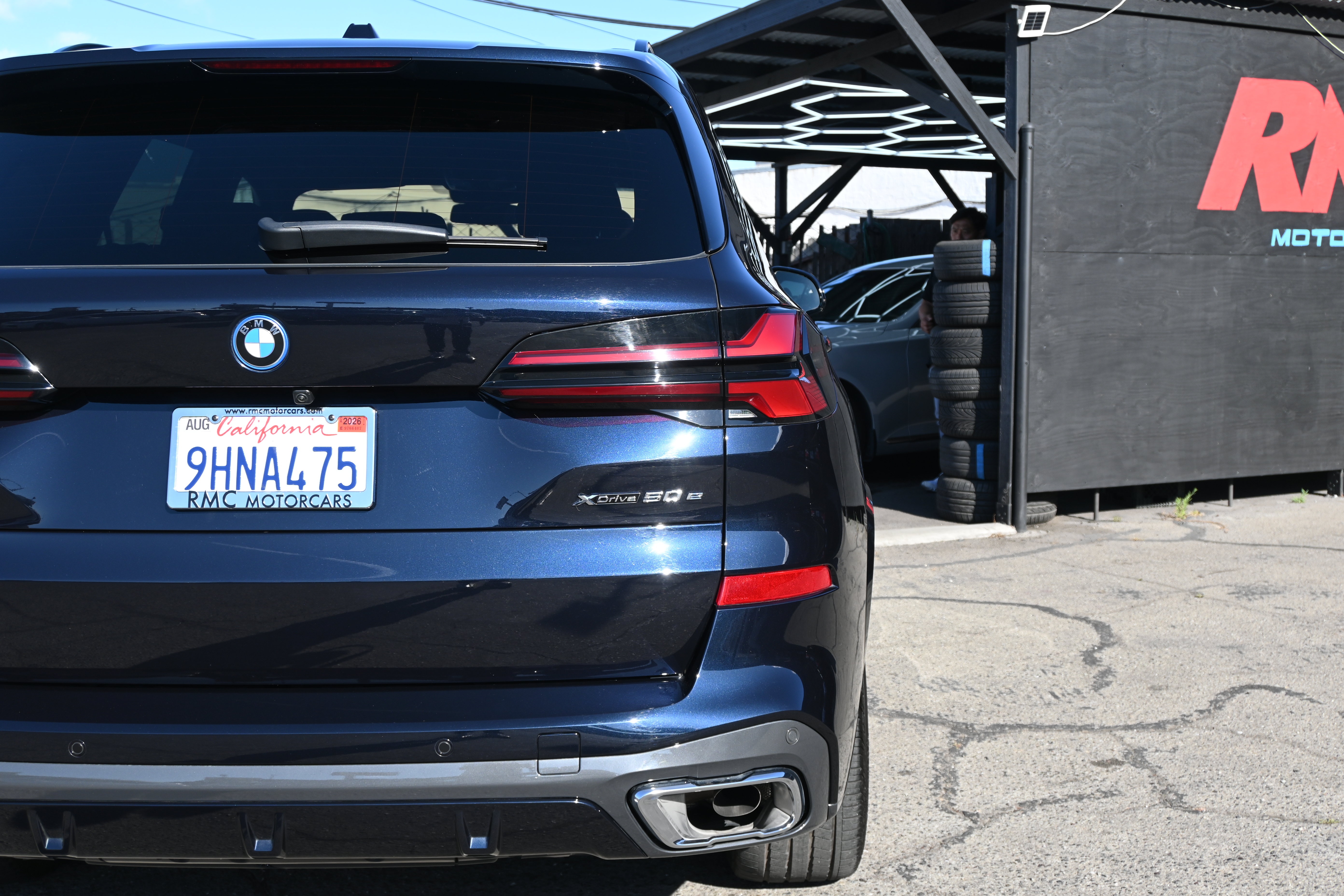 Used 2024 BMW X5 xDrive50e w/ M Sport Package AWD/4WD image 15
