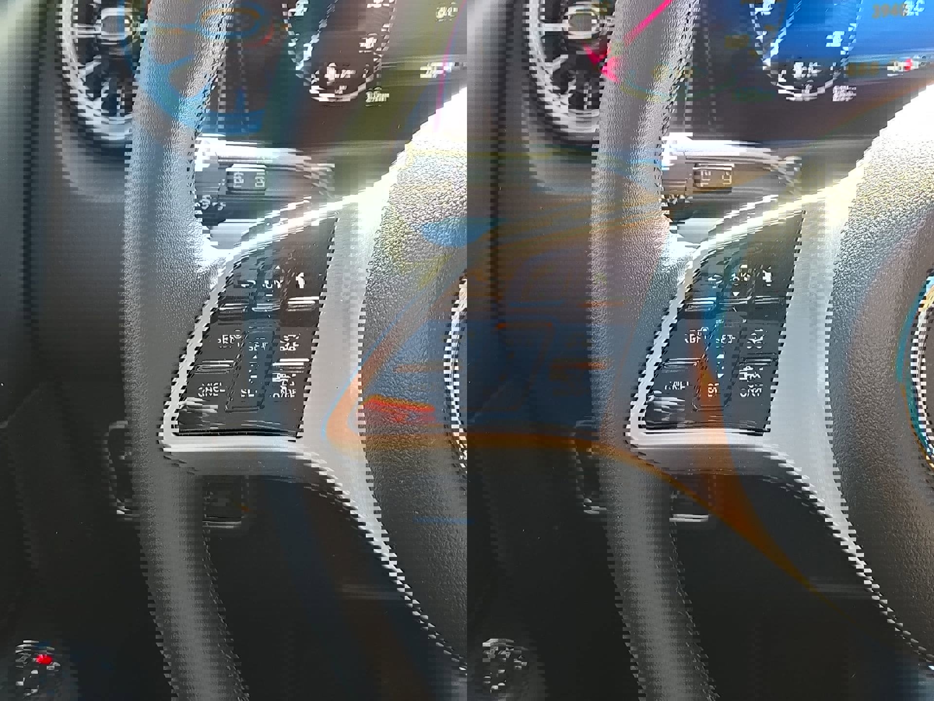 New 2025 Mercedes-Benz GLB 250 image 21