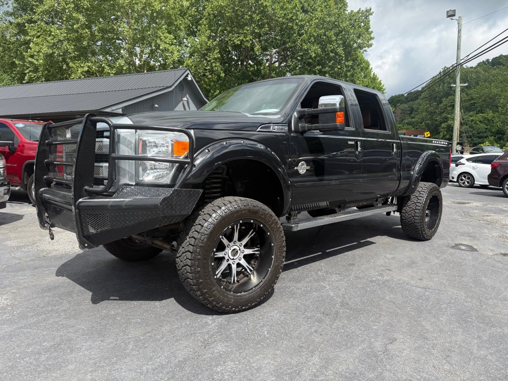 Used 2015 Ford F250 Platinum w/ FX4 Off-Road Package AWD/4WD image 12