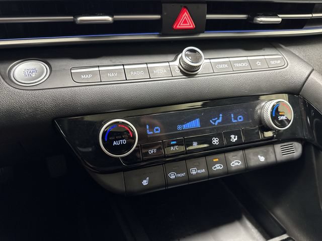 Used 2021 Hyundai Elantra Limited FWD image 20