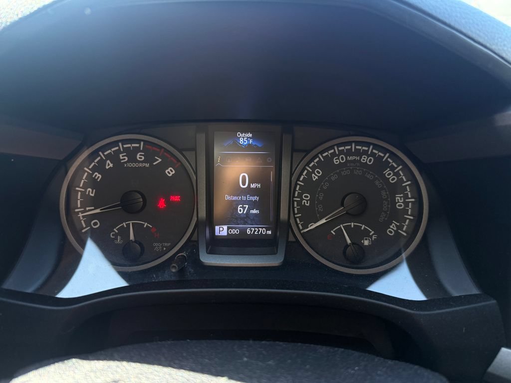 Used 2021 Toyota Tacoma TRD Pro AWD/4WD image 26