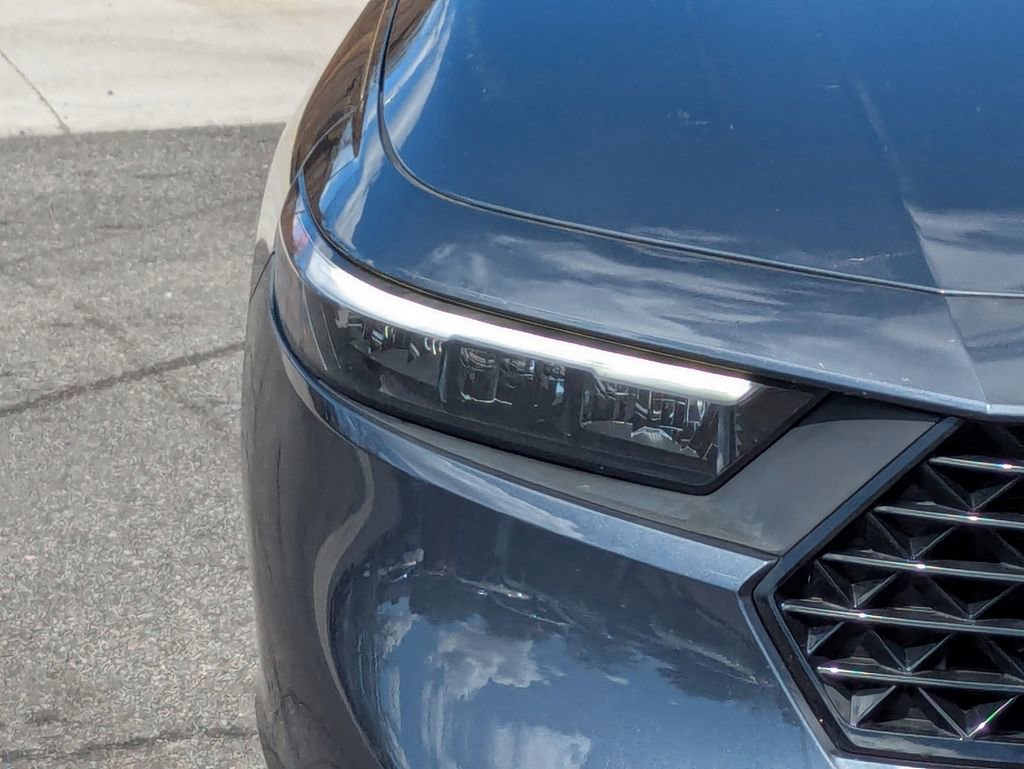 Used 2024 Honda Accord EX image 10