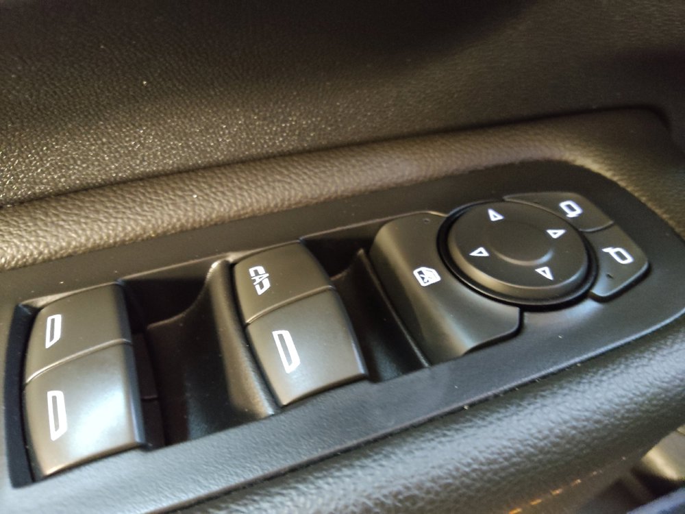 Used 2020 GMC Terrain SLT w/ Preferred Package image 27