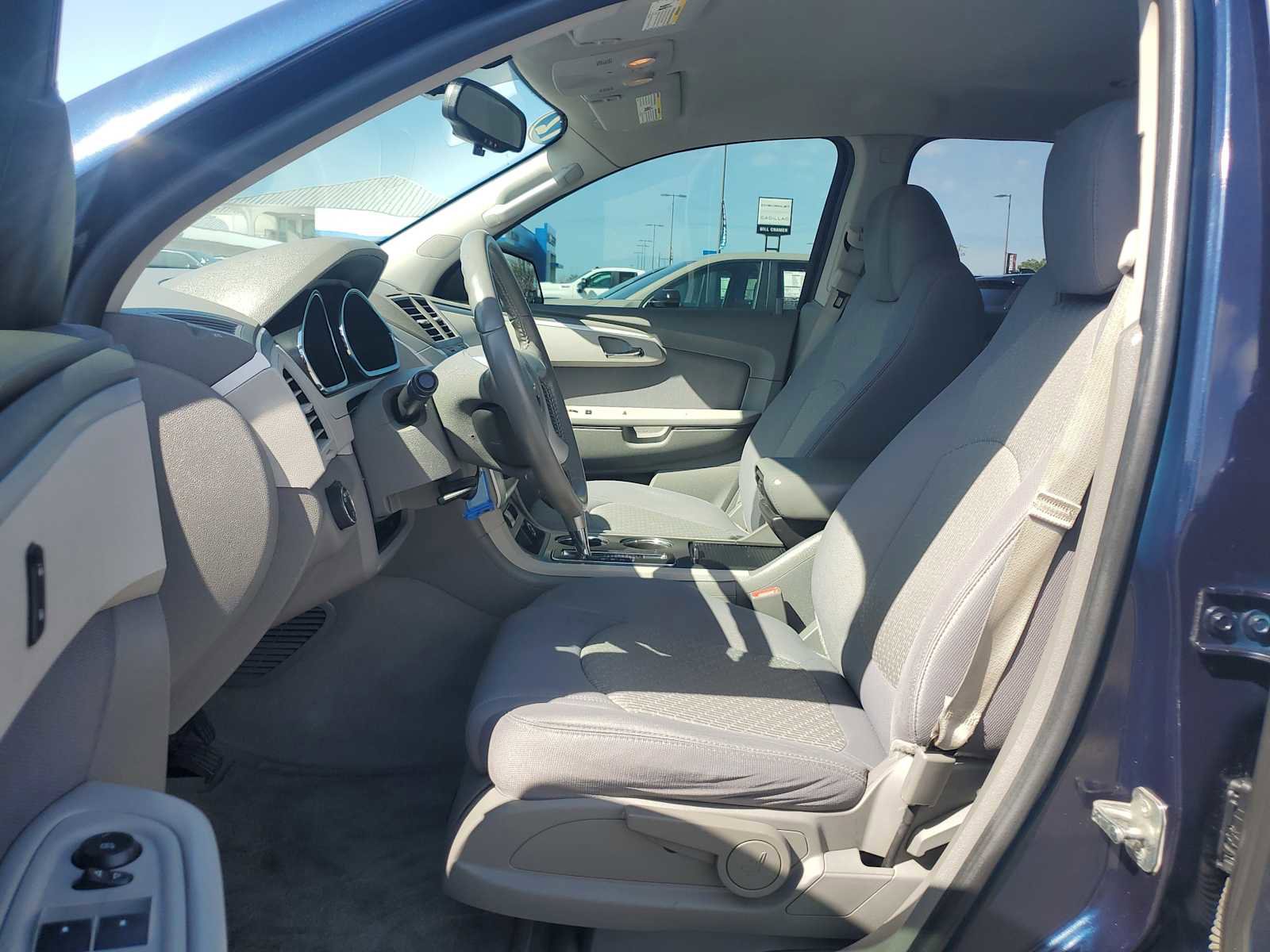 Used 2012 Chevrolet Traverse LS image 15