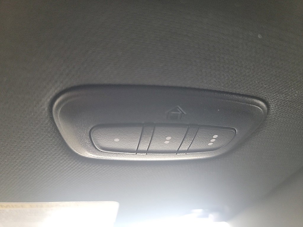 Used 2024 RAM 1500 Laramie image 22