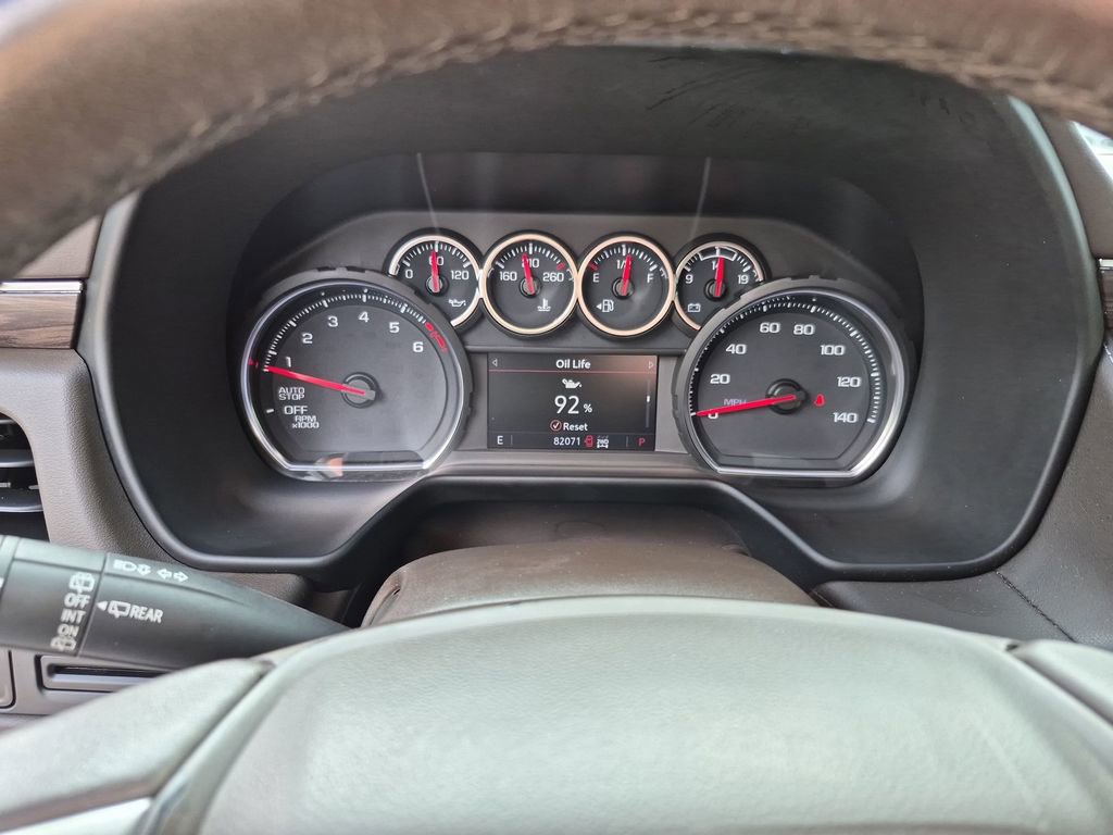 Used 2021 Chevrolet Tahoe Z71 w/ Luxury Package AWD/4WD image 25