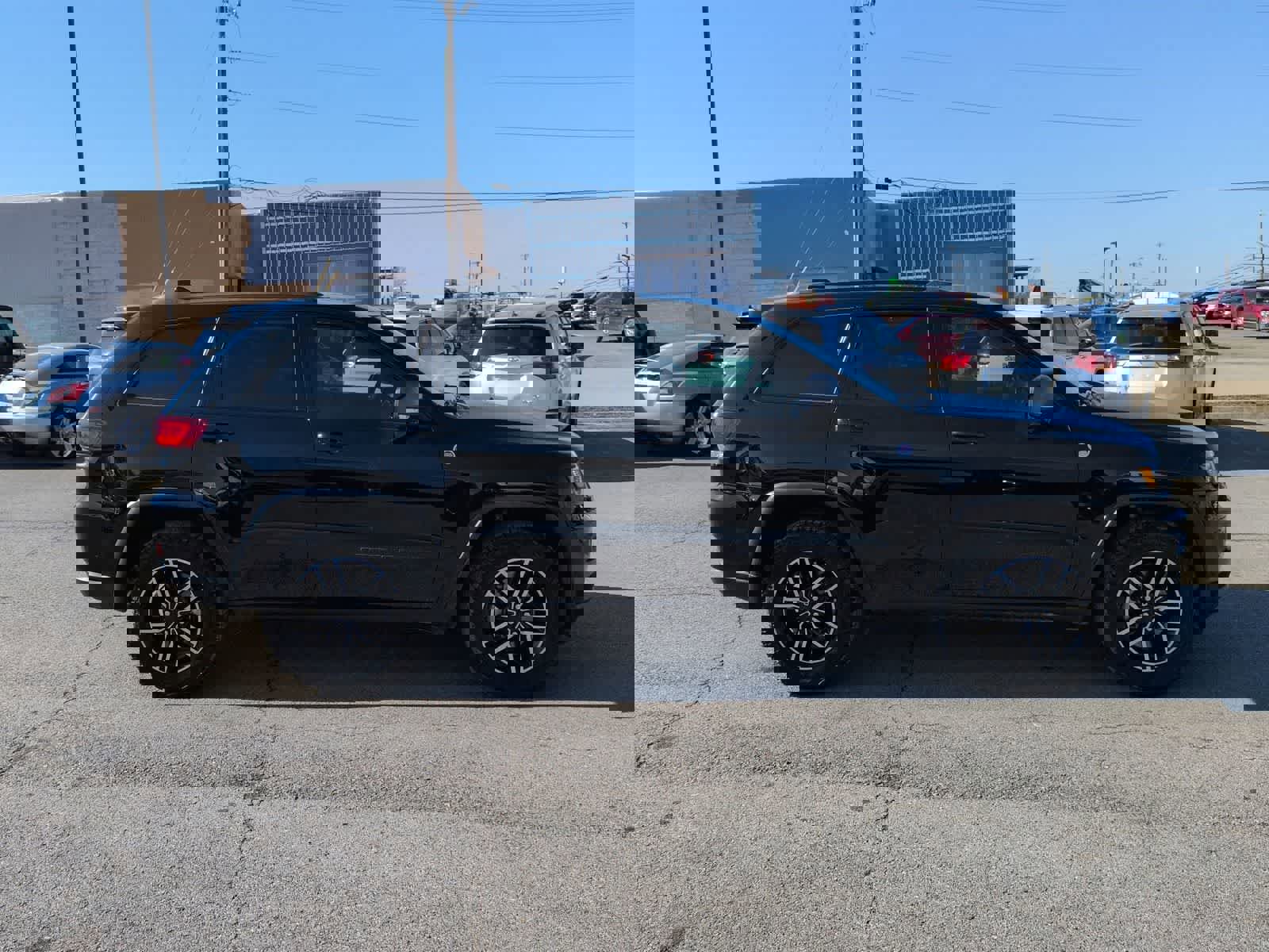 Certified 2021 Jeep Grand Cherokee Trailhawk w/ Trailhawk Luxury Group image 9