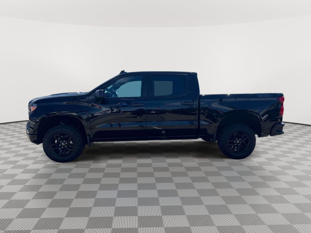 Used 2023 Chevrolet Silverado 1500 Custom Trail Boss w/ Midnight Edition image 8