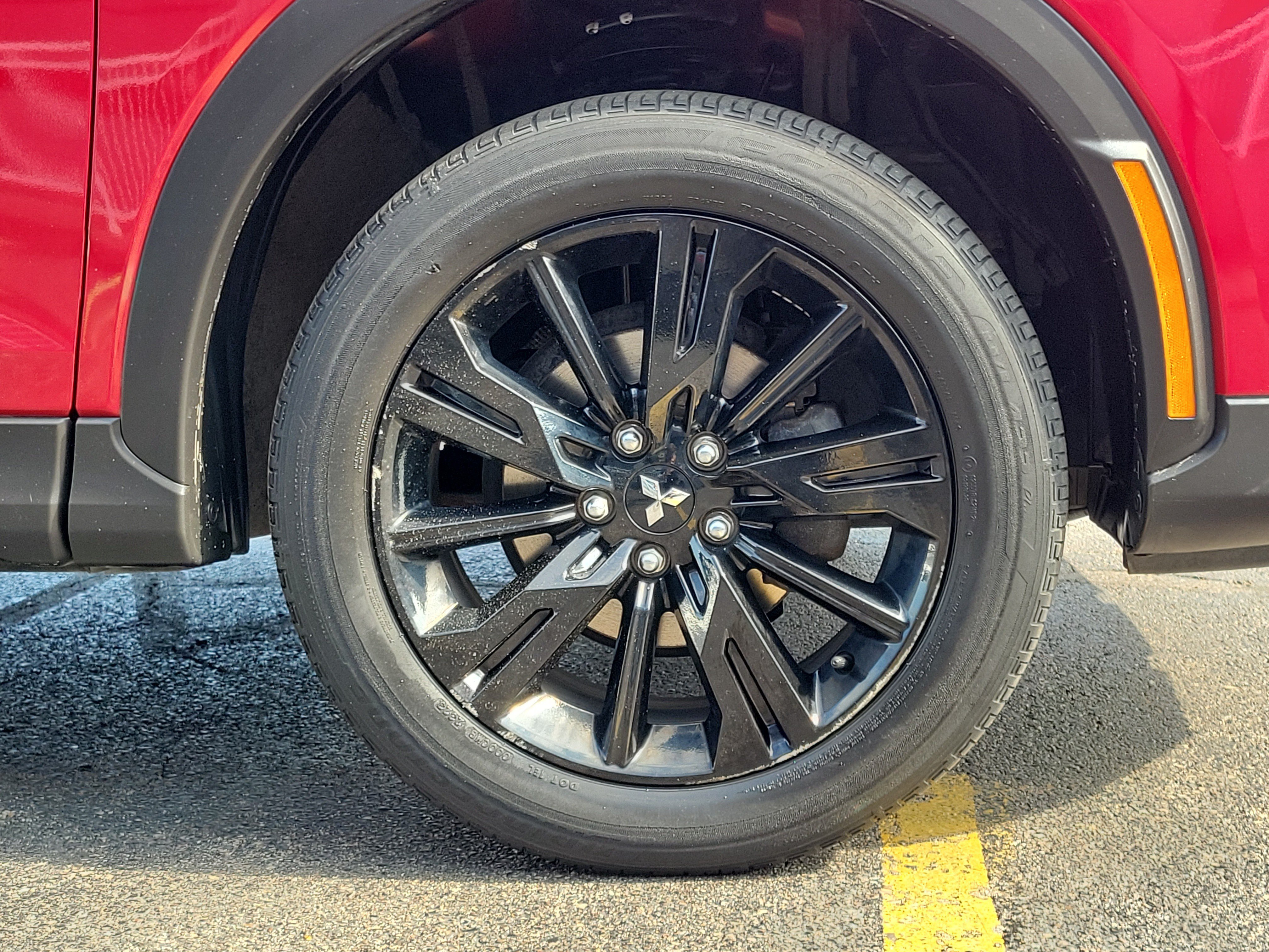 Used 2024 Mitsubishi Eclipse Cross LE AWD/4WD image 5