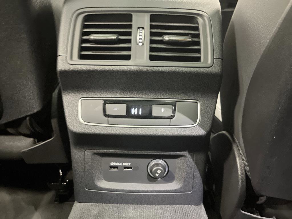 Used 2023 Audi Q5 2.0T Premium w/ Convenience Package image 31