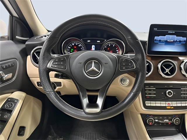 Certified 2020 Mercedes-Benz GLA 250 4MATIC image 17