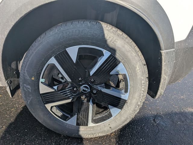 New 2026 Nissan Kicks SV image 25