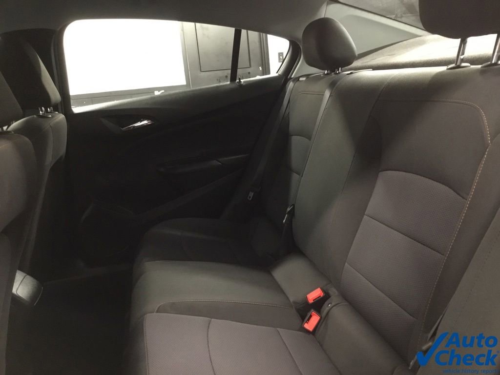 Used 2019 Chevrolet Cruze LS w/ LS Fleet Convenience Package image 29