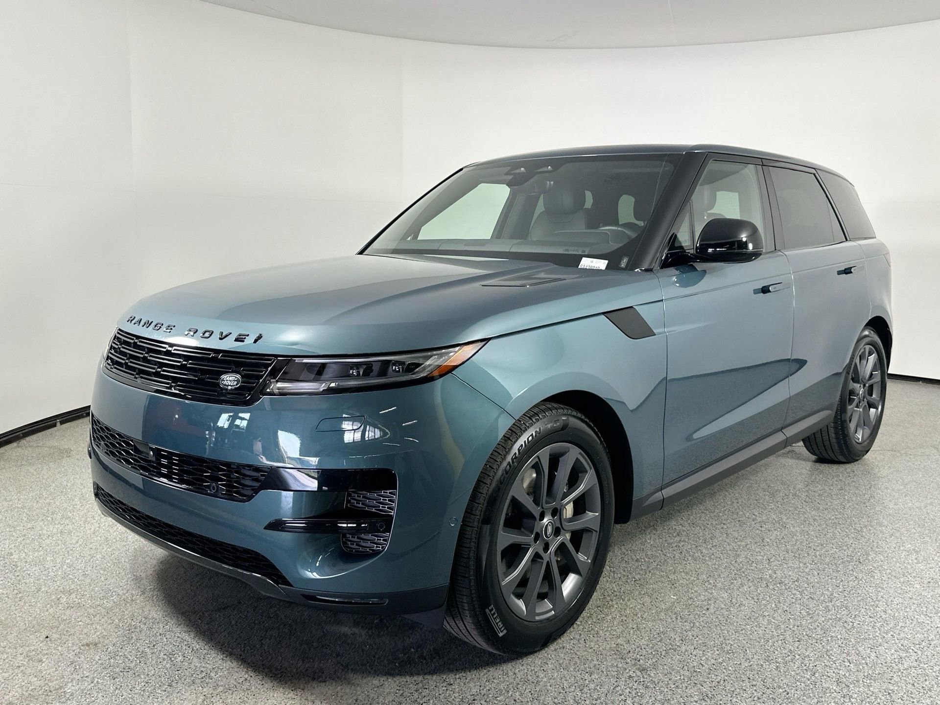Certified 2025 Land Rover Range Rover Sport SE
