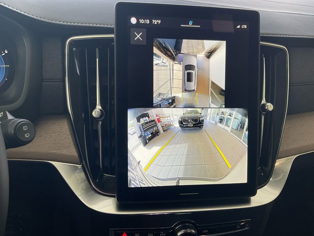 New 2025 Volvo XC90 T8 Plus w/ Protection Package Premier image 23