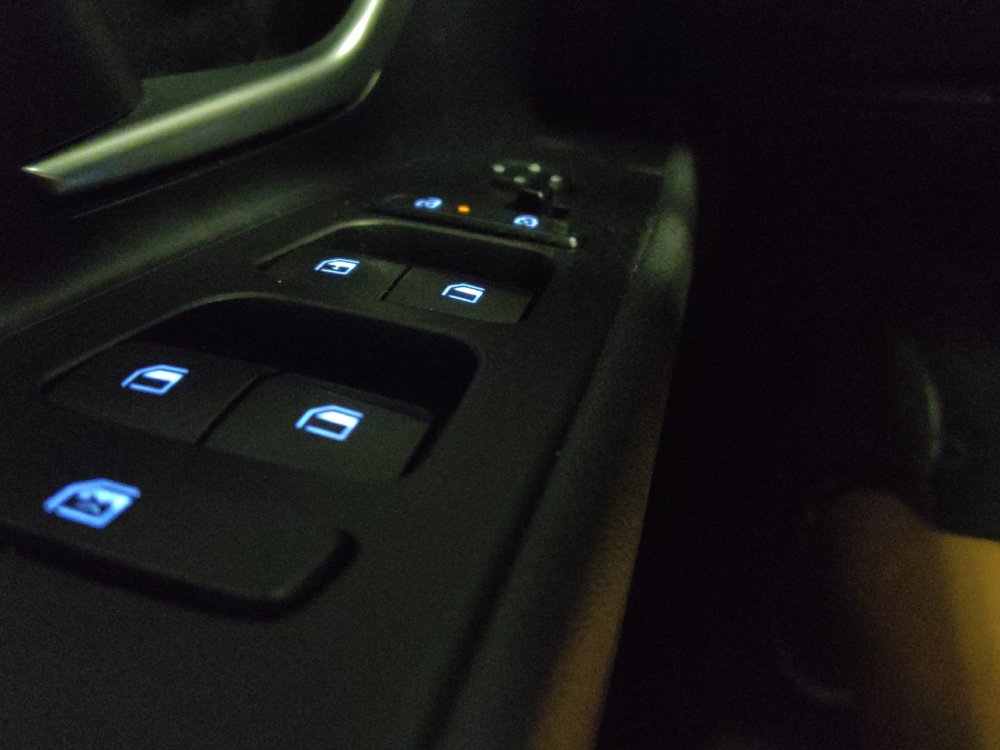 Used 2025 Hyundai Elantra SE FWD image 27
