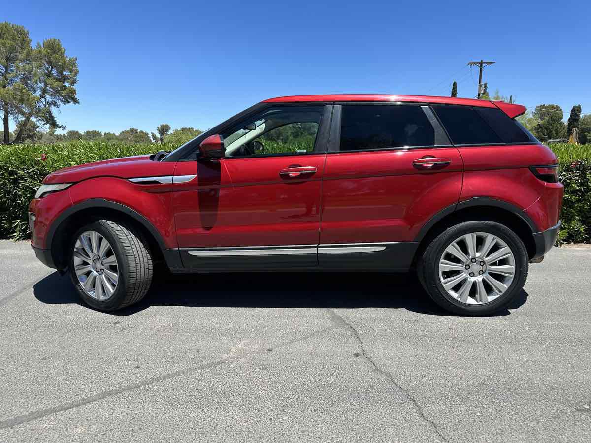 Used 2016 Land Rover Range Rover Evoque HSE image 2