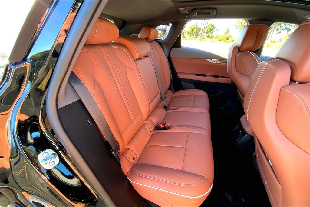 New 2026 Cadillac Optiq Sport 2 image 29