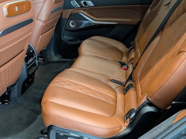 New 2026 BMW ALPINA XB7 AWD/4WD image 17