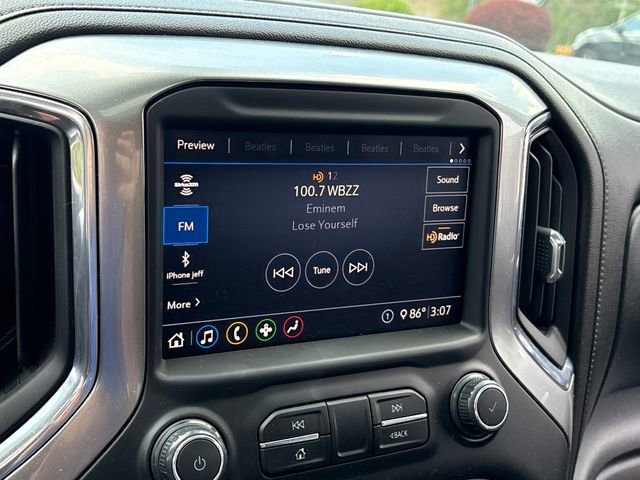Used 2020 Chevrolet Silverado 1500 LT Trail Boss AWD/4WD image 18