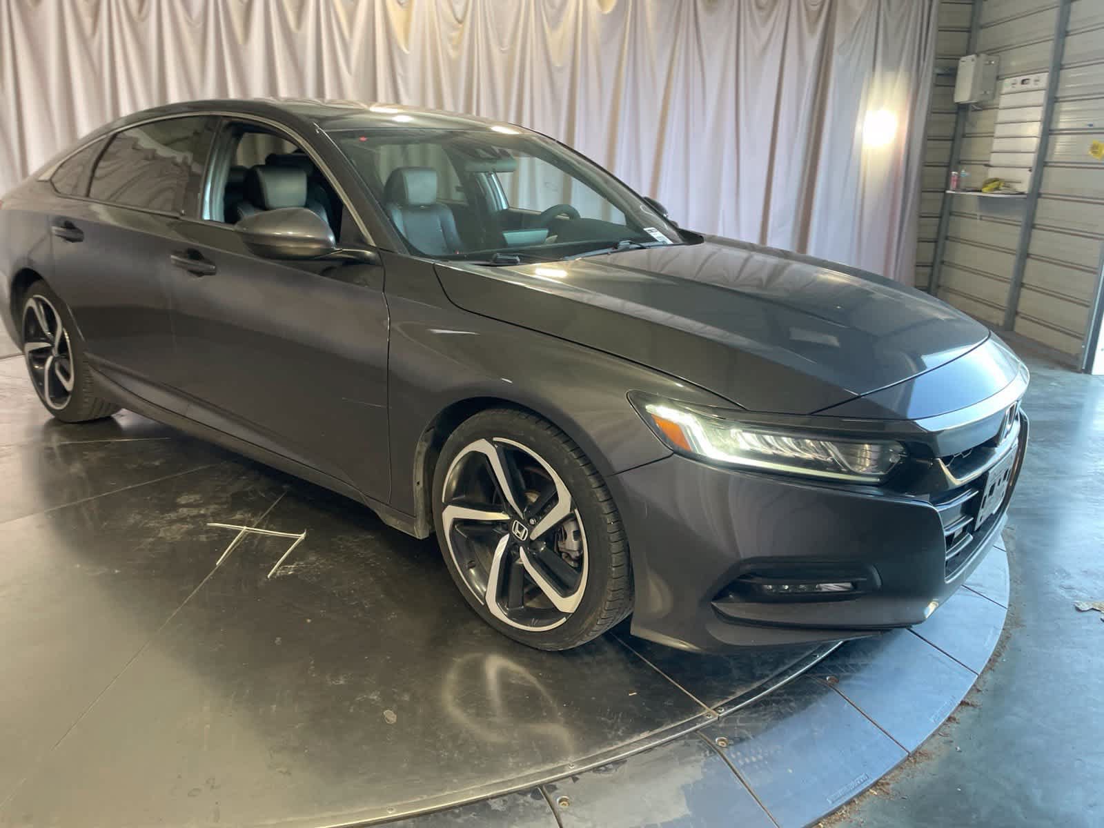 Used 2020 Honda Accord Sport image 4
