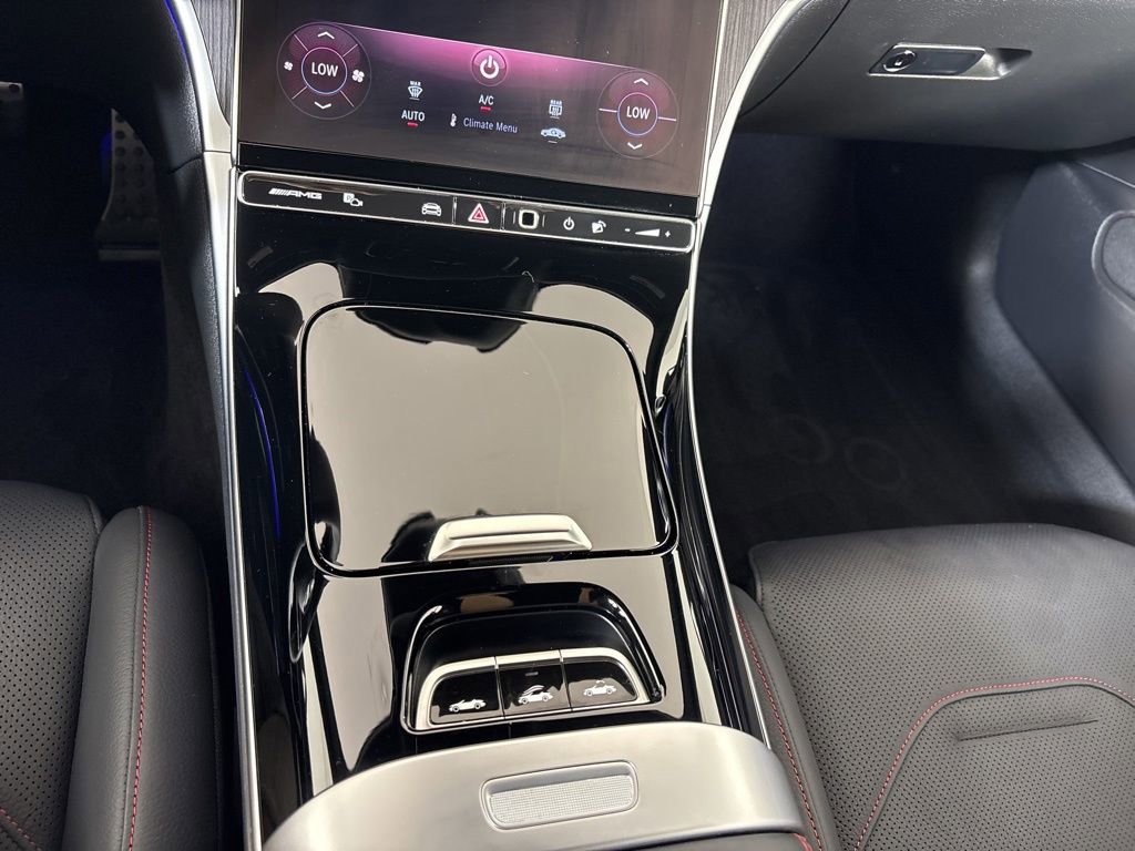 Used 2025 Mercedes-Benz CLE 53 AMG 4MATIC Cabriolet image 22