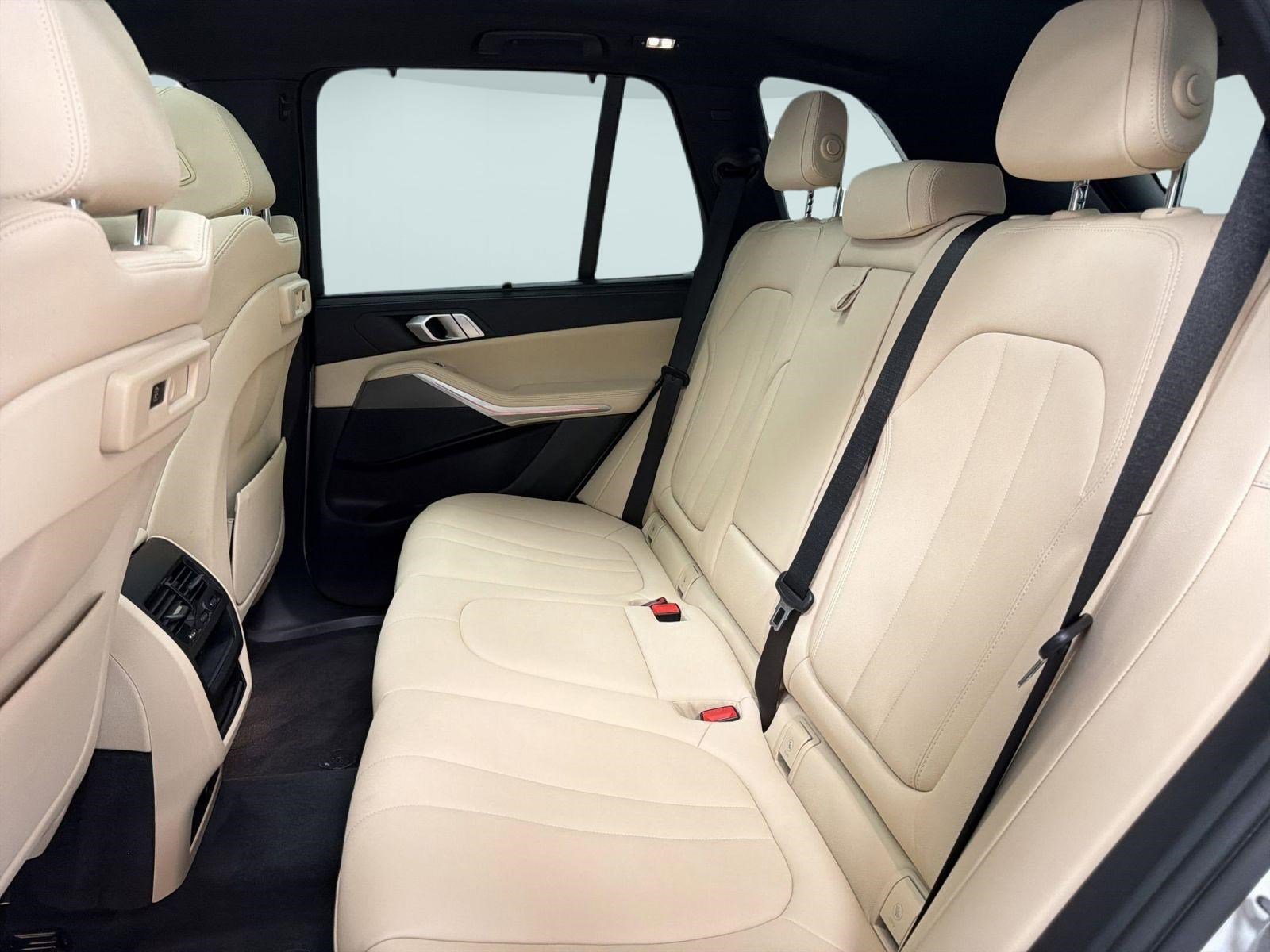 Used 2022 BMW X5 sDrive40i image 25