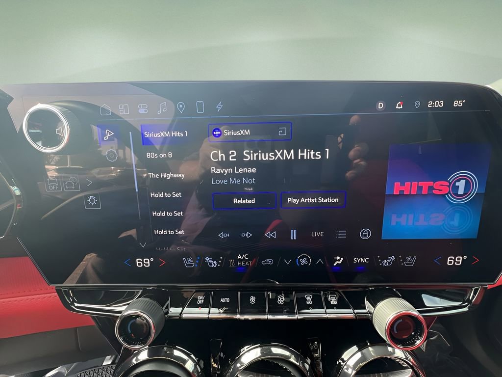 Certified 2025 Chevrolet Blazer EV SS w/ Performance Package image 13