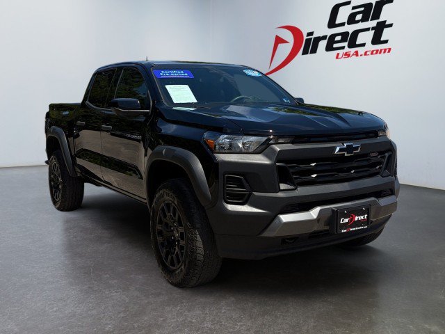 Used 2024 Chevrolet Colorado Trail Boss w/ Technology Package AWD/4WD image 1