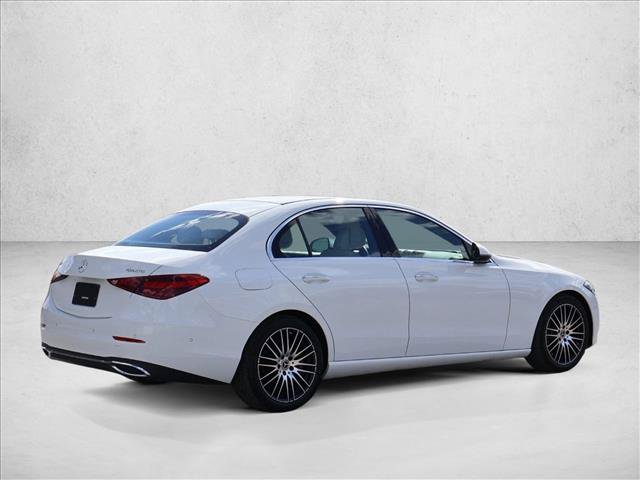 Used 2025 Mercedes-Benz C 300 4MATIC Sedan image 5