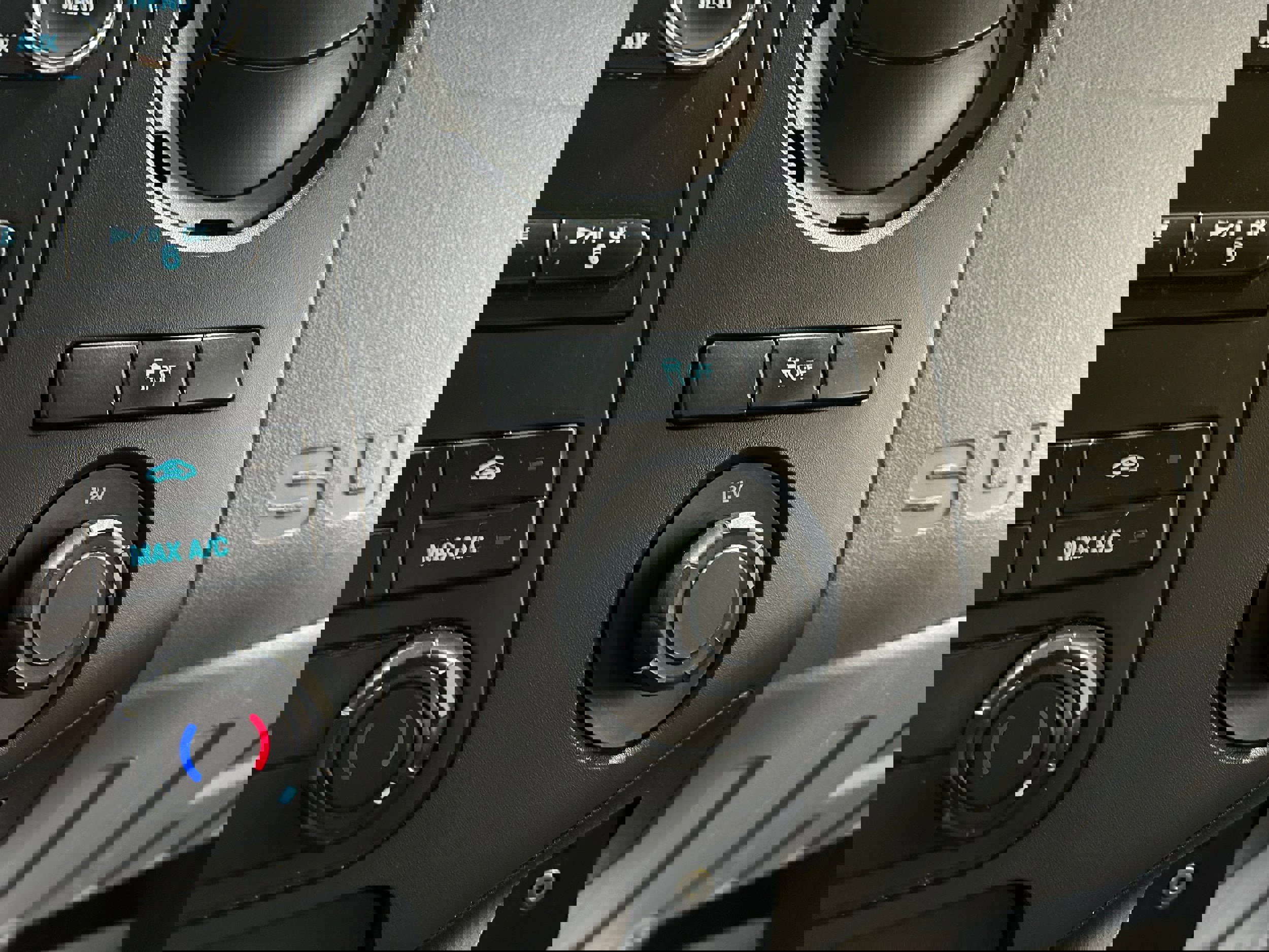 Used 2015 Ford F350 XL w/ Power Equipment Group image 6