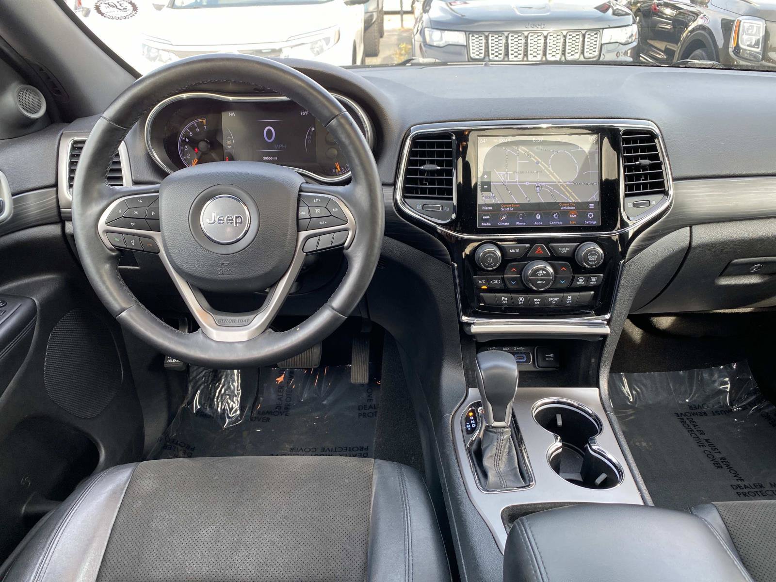 Used 2020 Jeep Grand Cherokee Altitude AWD/4WD image 12
