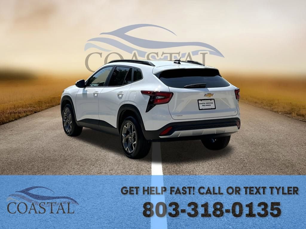 Used 2025 Chevrolet Trax LT image 15