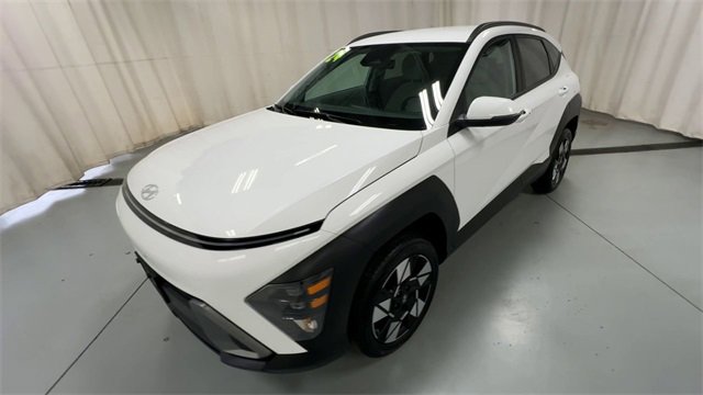 Used 2024 Hyundai Kona SEL image 4