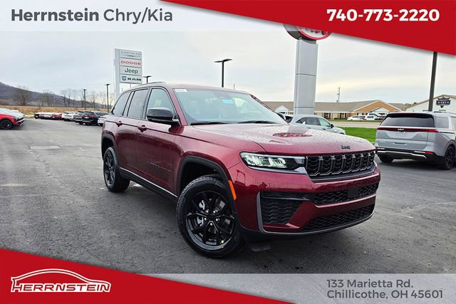 New 2026 Jeep Grand Cherokee Laredo image 1