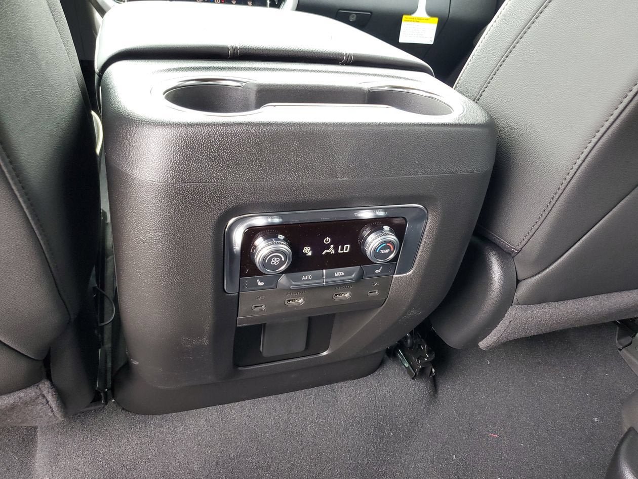 New 2026 GMC Yukon XL Elevation w/ Elevation Premium Package AWD/4WD image 16