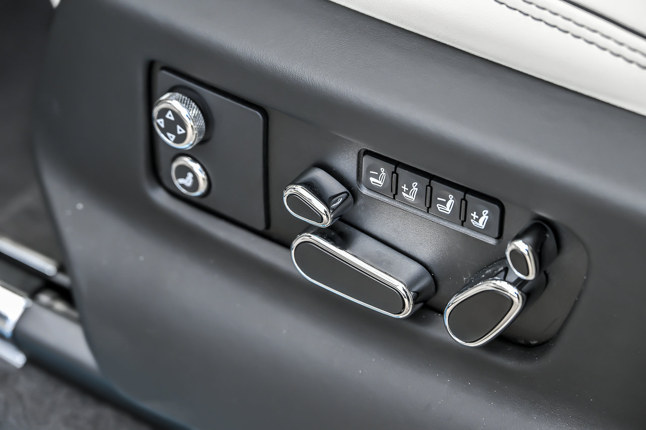 New 2026 Bentley Bentayga AWD/4WD image 27