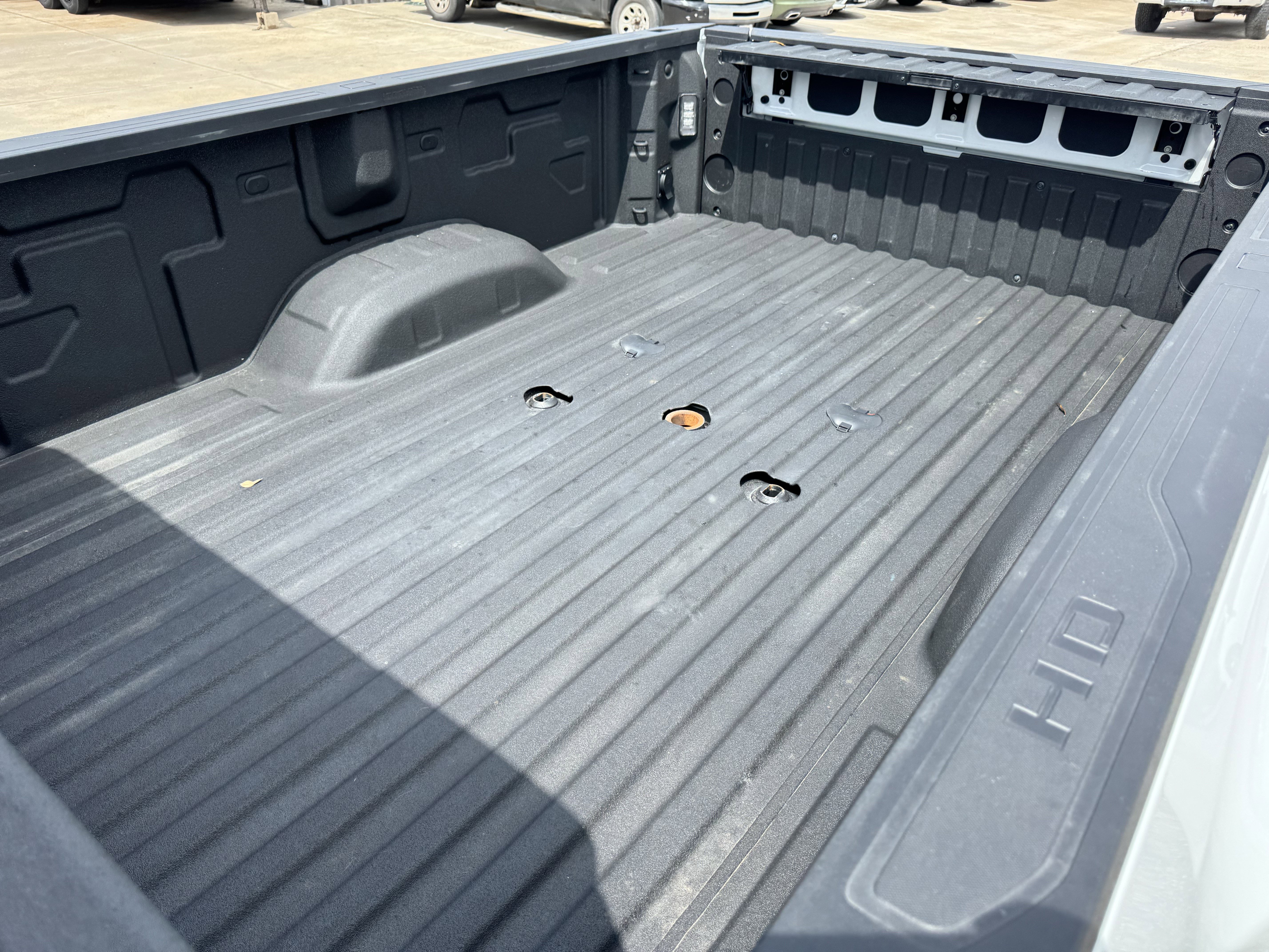 Used 2025 GMC Sierra 3500 Denali image 32