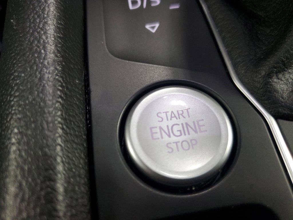 Certified 2023 Volkswagen Atlas SE image 22