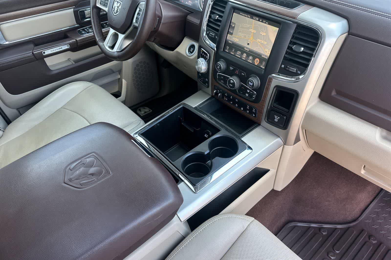 Used 2015 RAM 1500 Laramie w/ Convenience Group AWD/4WD image 16