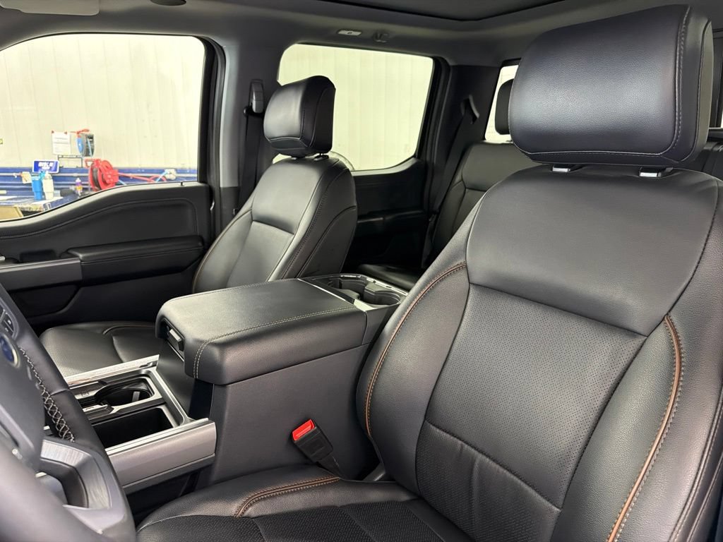 Certified 2025 Ford F350 Lariat w/ Lariat Ultimate Package AWD/4WD image 13
