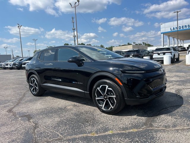 New 2026 Chevrolet Equinox EV LT image 1