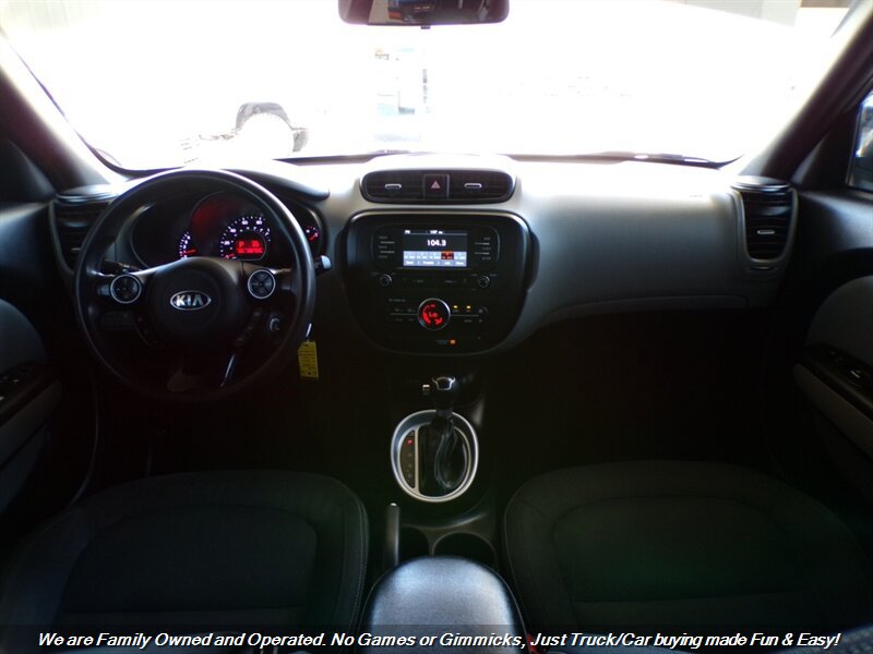 Used 2017 Kia Soul + FWD image 30