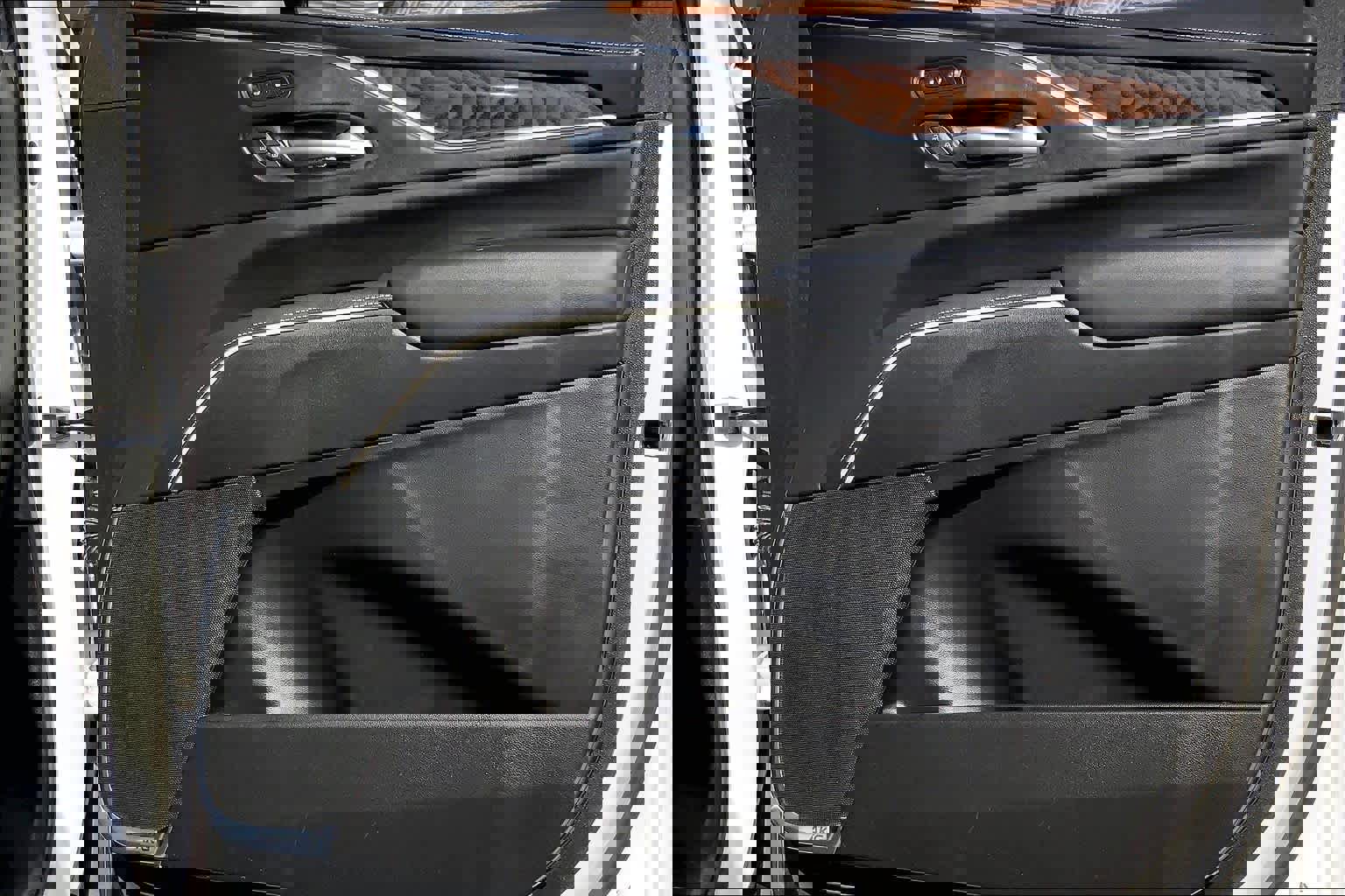 Used 2023 Cadillac Escalade Sport Platinum w/ LPO, Floor Liner Package image 23