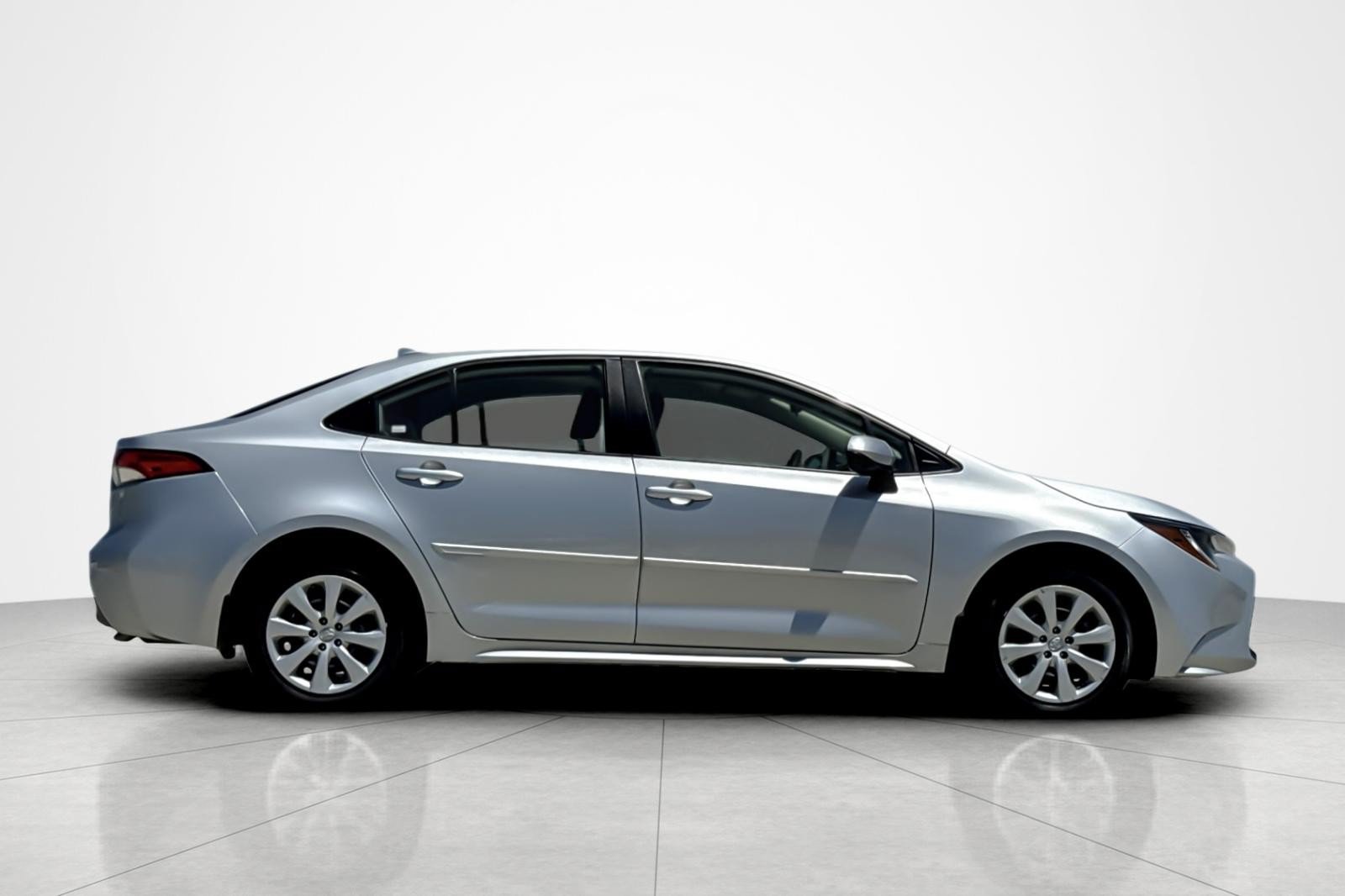 Certified 2023 Toyota Corolla LE w/ Carpet Mat Package (TMS) FWD image 6