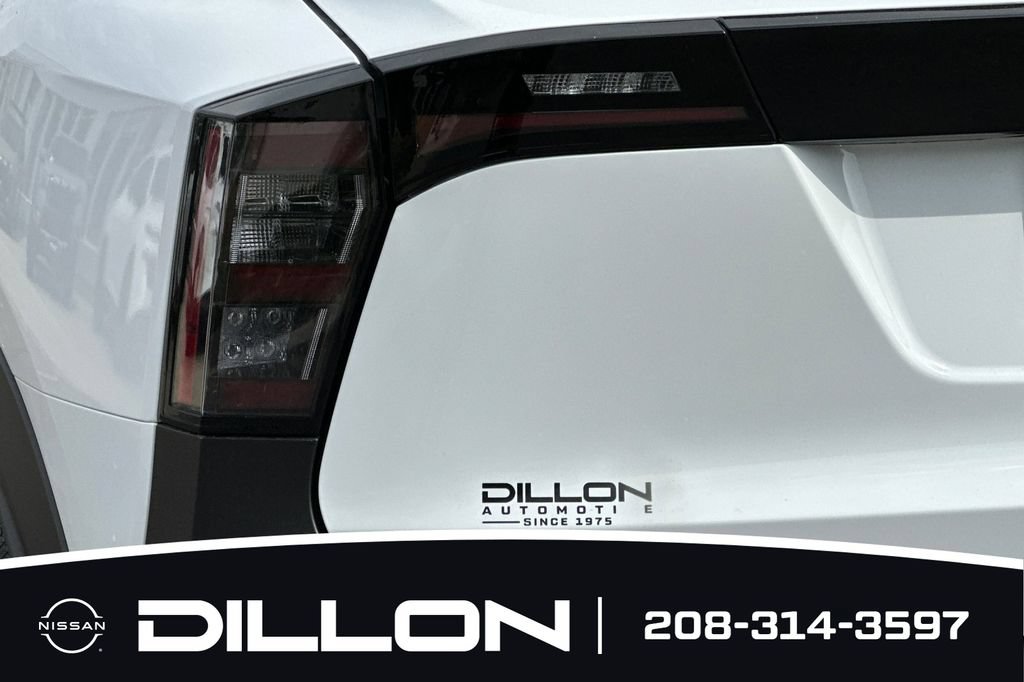 New 2026 Nissan Kicks SV w/ Cold Weather Package FWD image 28